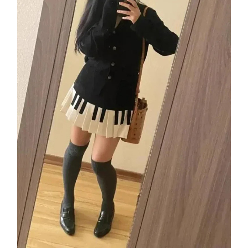 Street Fashion Korean Girl - Gonne Estive da Donna di Design,