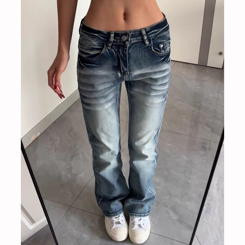 Street Fashion Korean Girl - Jeans a Gamba Dritta e Svasata
