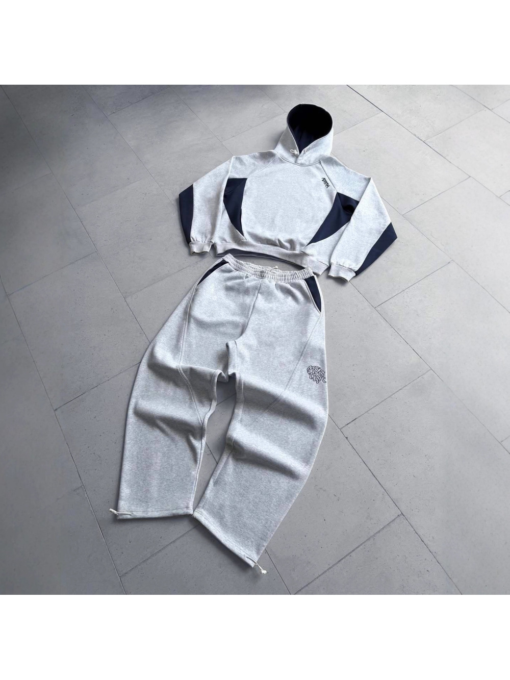 Street Fashion Hoodie - Nuovo set felpa con cappuccio e