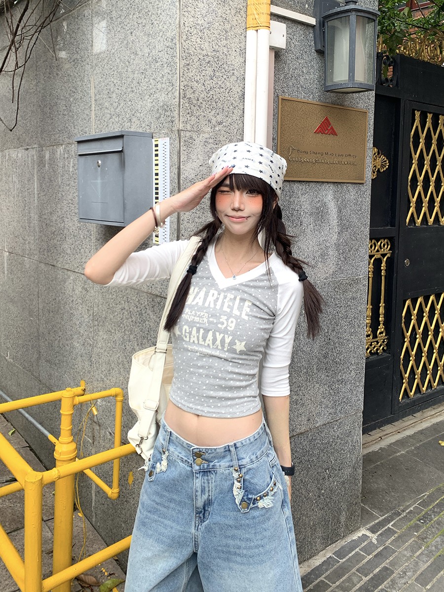 Street Fashion Korean Girl - T-shirt estiva a pois con scollo