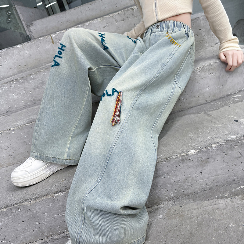 Nuovi jeans coreani autunnali  - Street Fashion Korean Girl recensione e prezzo