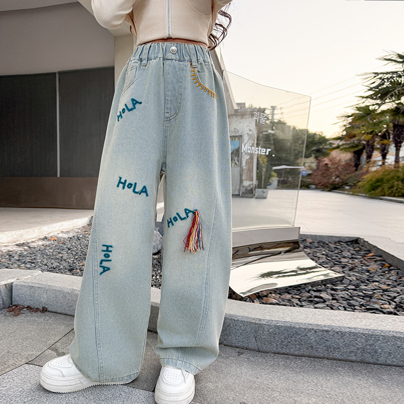 Nuovi jeans coreani autunnali  - Street Fashion Korean Girl recensione e prezzo