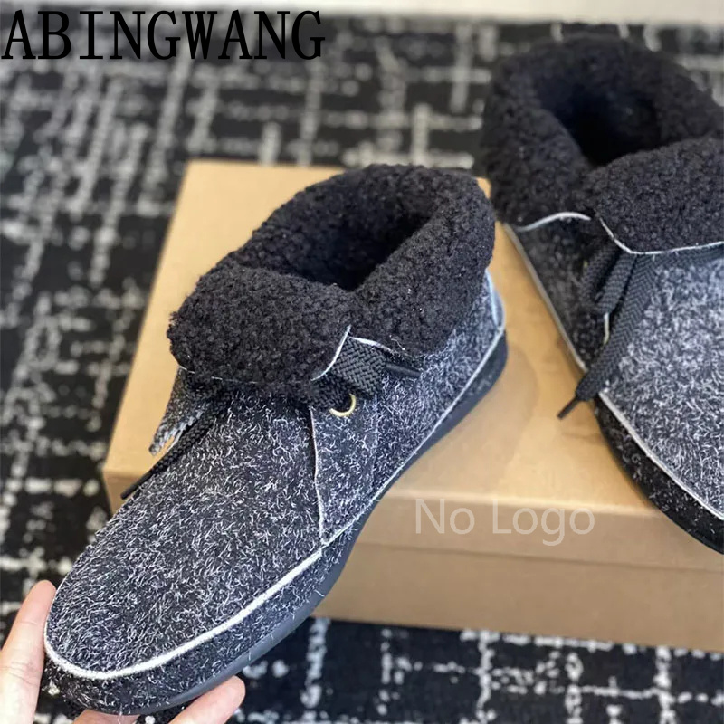 2025 Autunno Nuovo Lace Up Pun - Street Fashion Rome 2025 recensione e prezzo