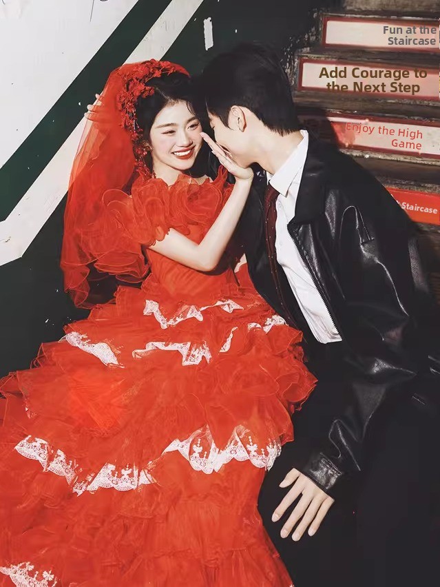 Abito da sposa rosso vintage s - Street Fashion Photographers recensione e prezzo