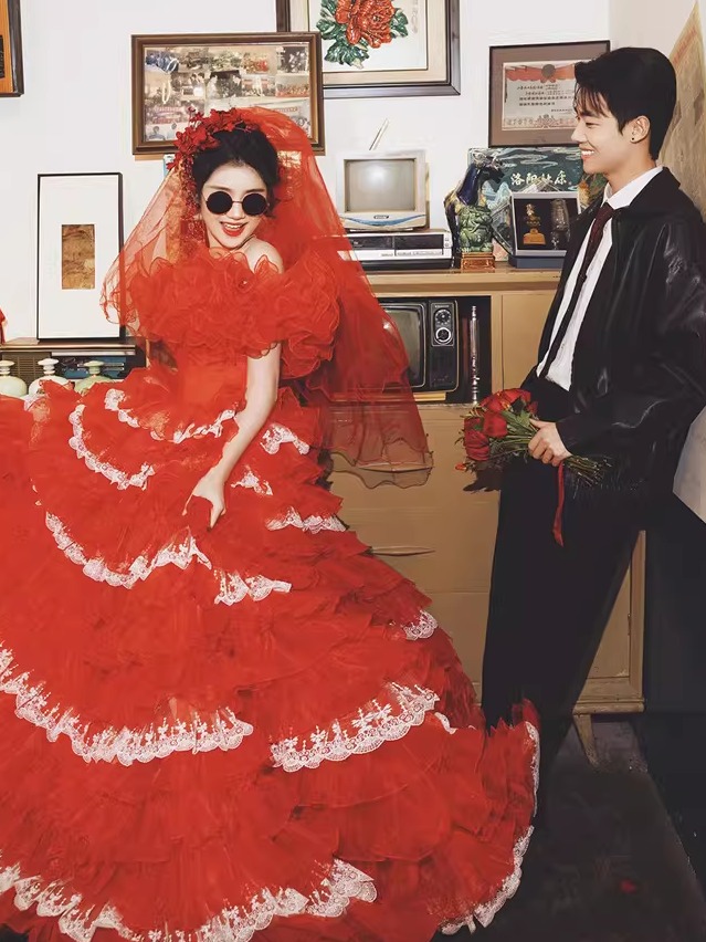 Abito da sposa rosso vintage s - Street Fashion Photographers recensione e prezzo