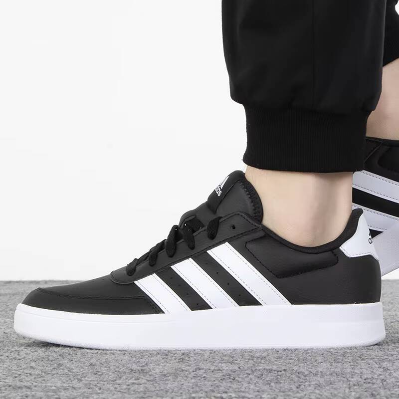 Nuove Scarpe da Tennis Adidas  - Adidas Shoes Samba recensione e prezzo