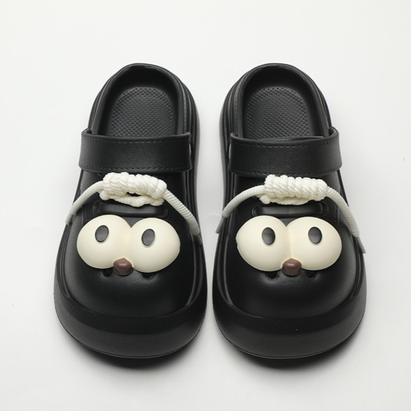 Simpatici Zoccoli DIY con Occh - Street Fashion Girl recensione e prezzo