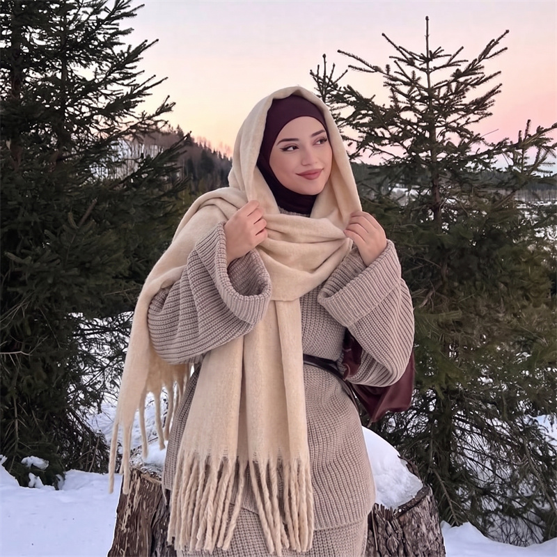 Sciarpa con Frange in Mohair i - Street Fashion Hijab recensione e prezzo