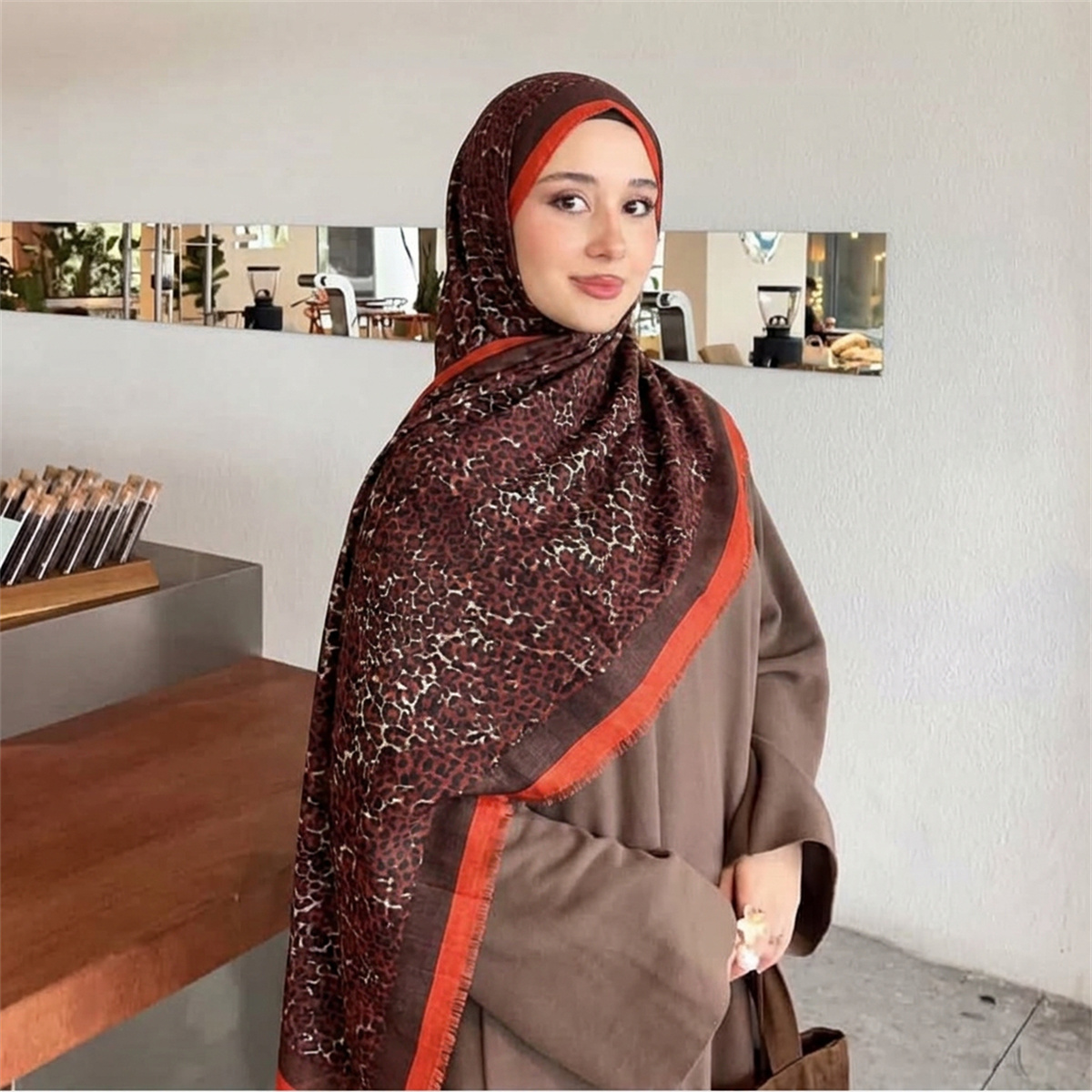 Sciarpa Hijab Vintage con Stam - Street Fashion Hijab recensione e prezzo
